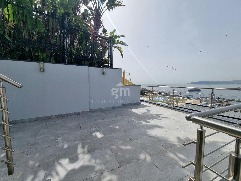 Image of South District