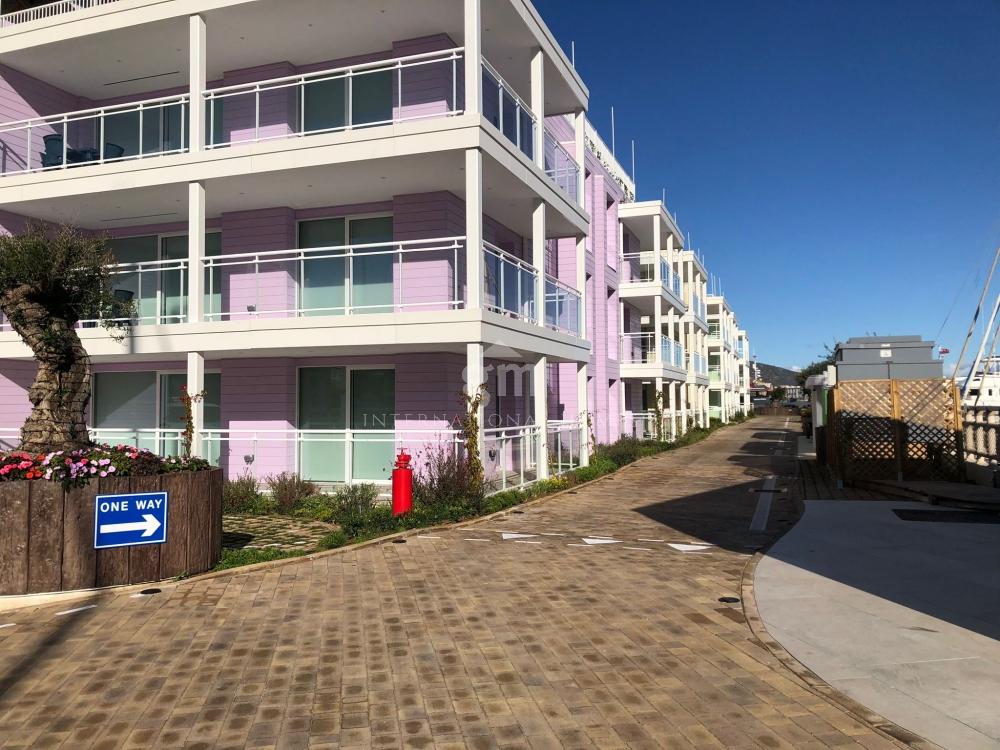 Image of Marina Club